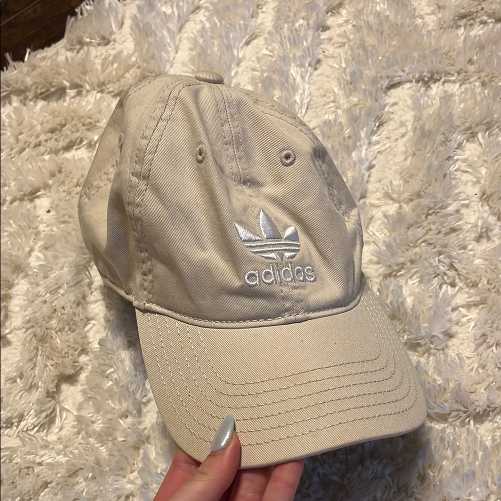 Adidas Cream Baseball Cap NO STAINS